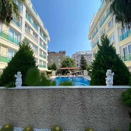 Leaf Kremlin Apartment *